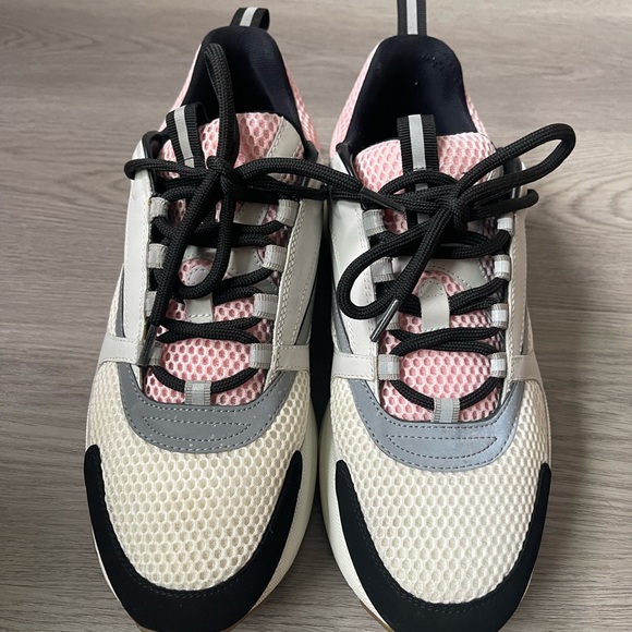 Dior B2 Sneakers - Picture 2 of 11